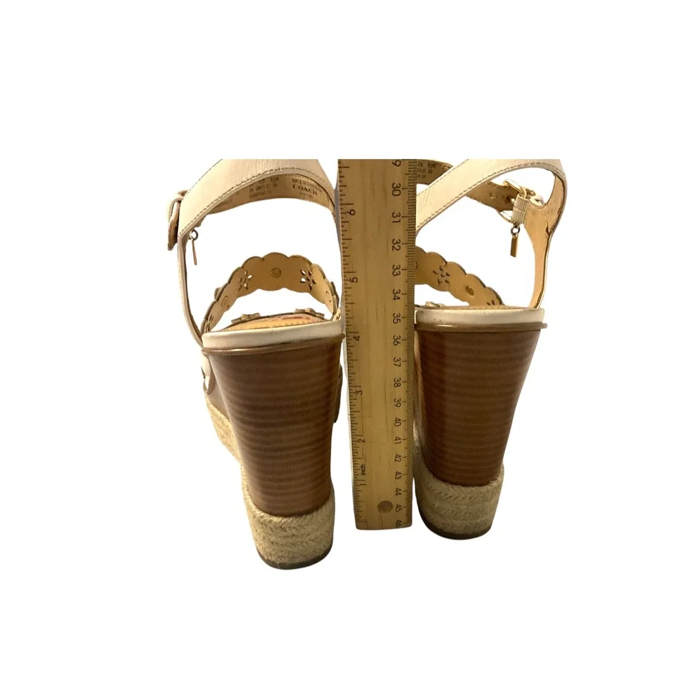 Coach Womens Chalk Leather Scalloped Floral Espadrille Wedge Sandals Size 9 B